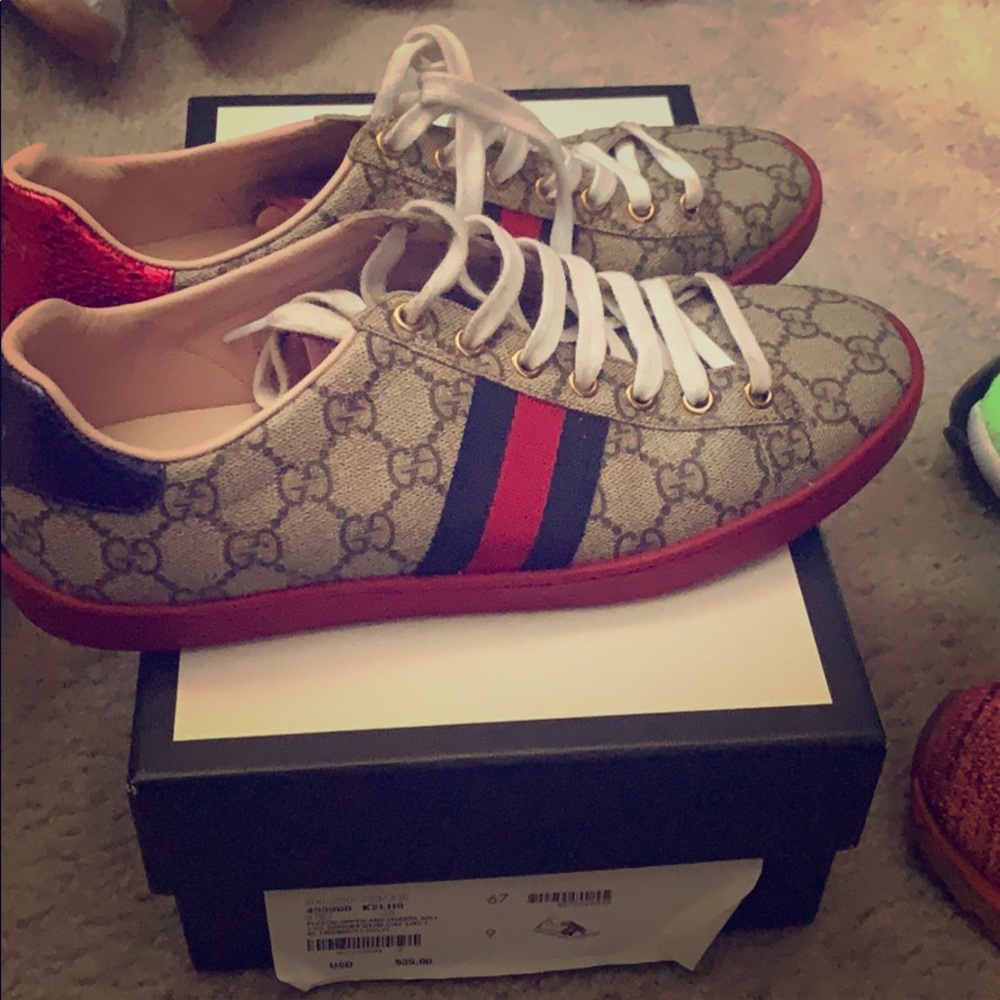 Gucci sneakers